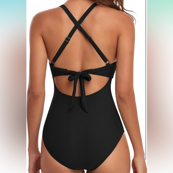 Blue and floral swimsuit - Picture 3 of 3